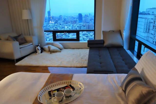 Corner Inn Taichung Eksteriør billede